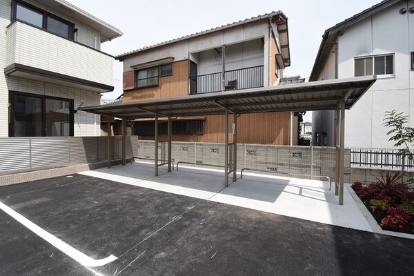 建物設備(駐輪場)