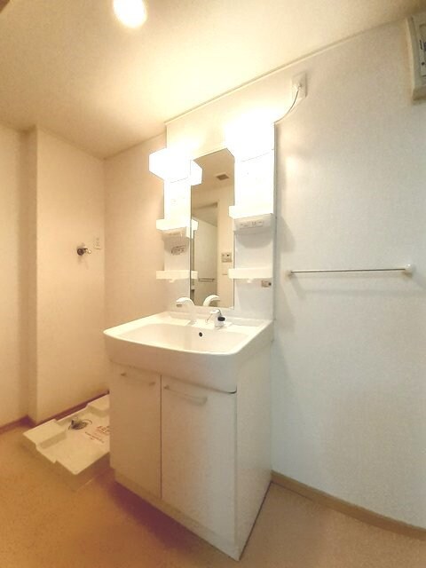 物件内観写真7　(洗面所)