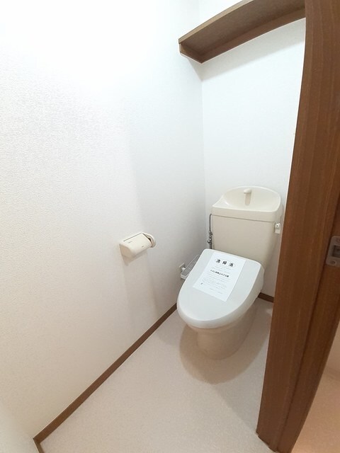 物件内観写真7　(トイレ)