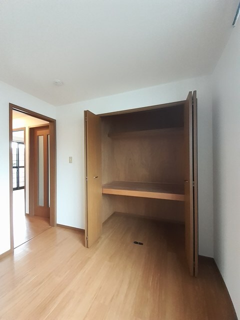 物件内観写真9　(収納)