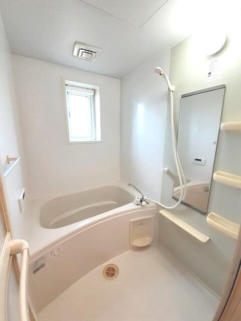 物件内観写真6　(バス／シャワールーム等)