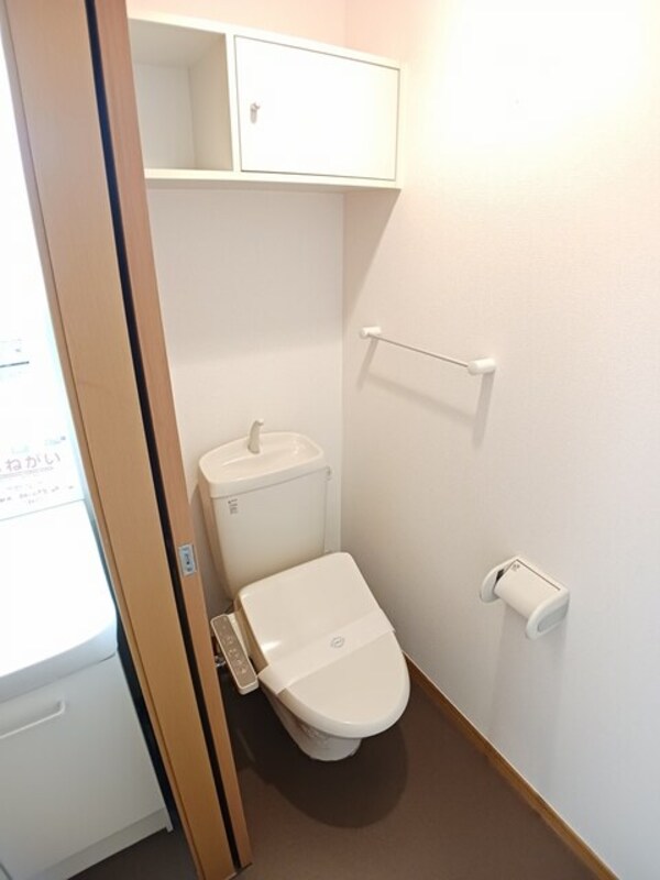 トイレ(トイレ)