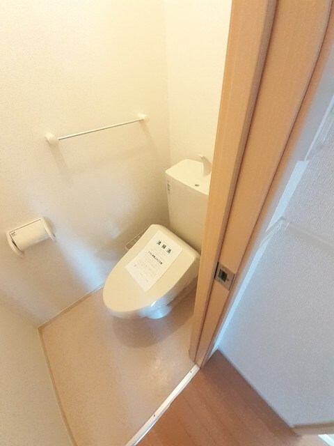 物件内観写真7　(トイレ)