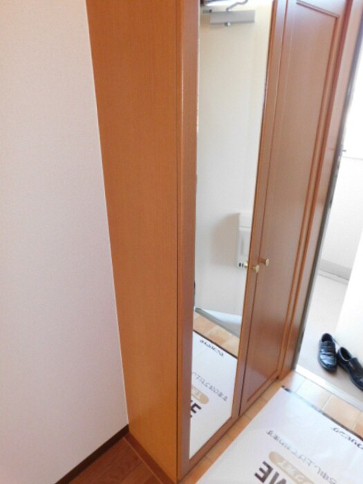 物件内観写真15　(シューズクローク)