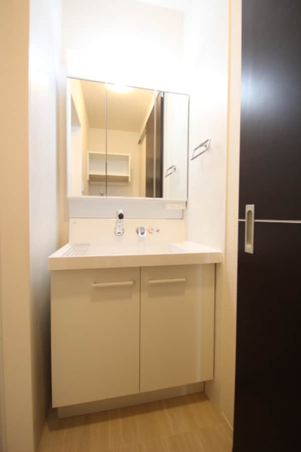 独立洗面台(洗面室)