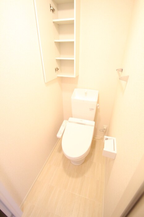 物件内観写真6　(トイレ)