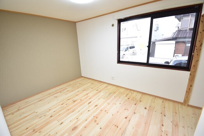 物件内観写真16　(北洋室６帖)