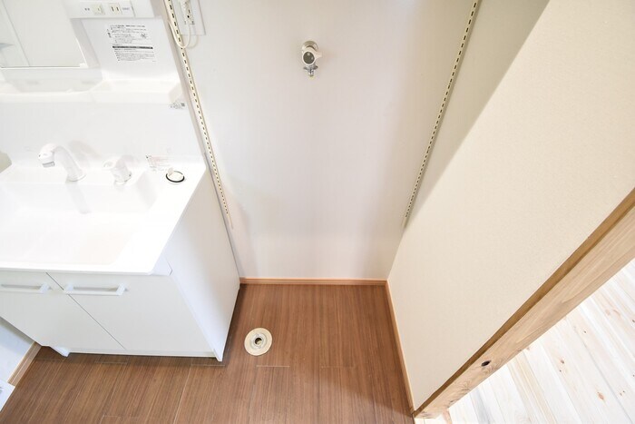 物件内観写真17　(洗髪洗面化粧台)