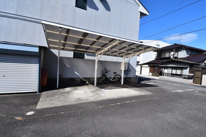 物件内観写真18　(駐輪場)