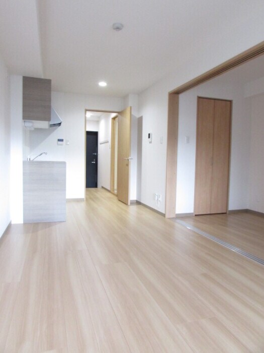 物件内観写真8　(LDK)