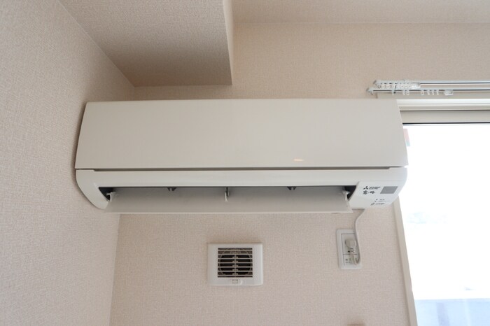 物件内観写真15　(LDKエアコン)