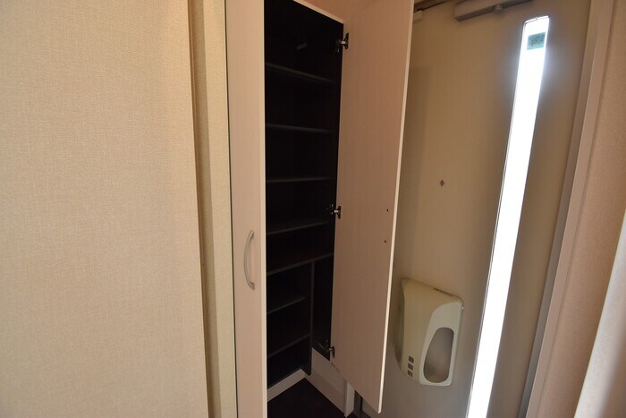物件内観写真13　(シューズボックス（トールタイプ）)