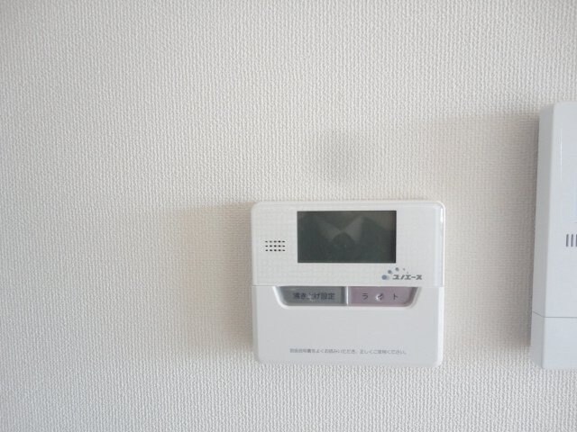 物件内観写真14　(電気温水器)