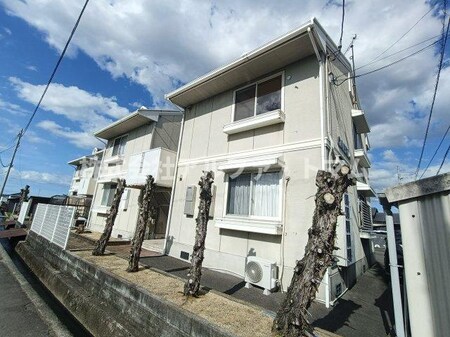 カルダン外観写真