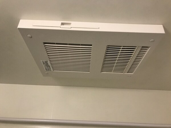 浴室暖房乾燥機
