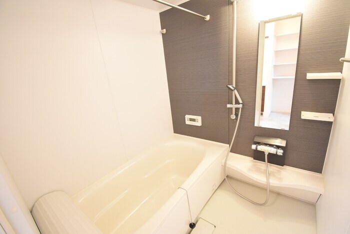 物件内観写真8　(浴室)