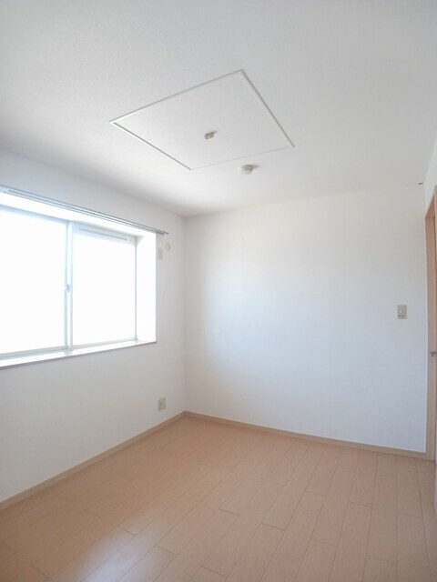 物件内観写真12　(その他)