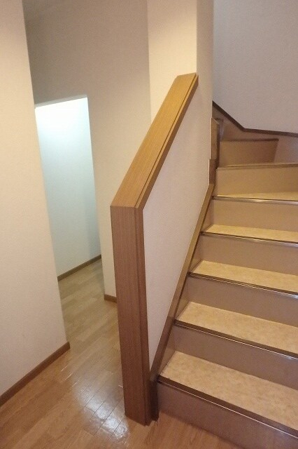 物件外観写真2　(エントランス)