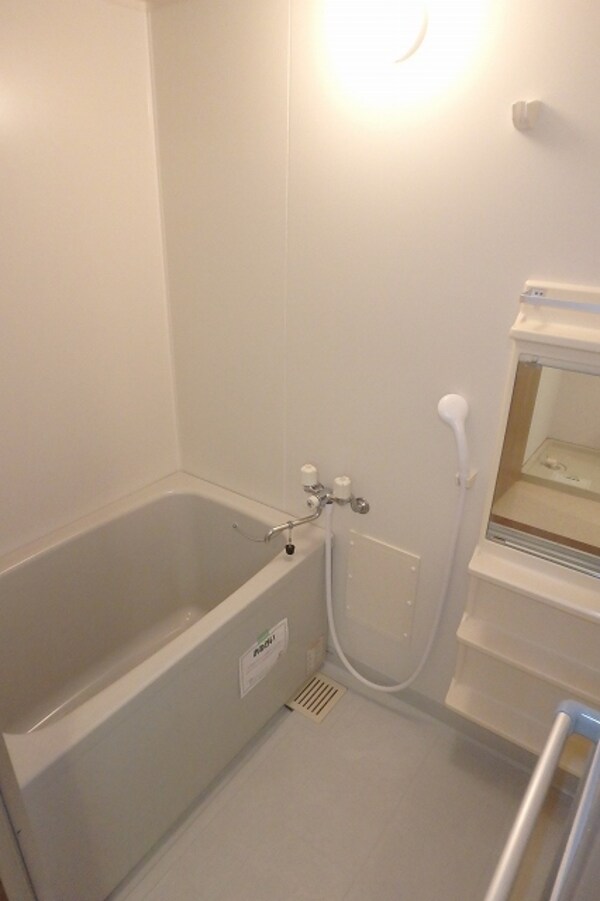 浴室(バス／シャワールーム等)