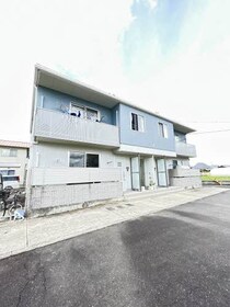シャーメゾン西山崎 A棟の外観写真