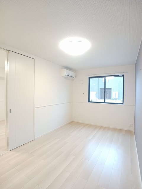 物件内観写真9　(その他部屋・スペース)