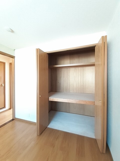 物件内観写真9　(収納)