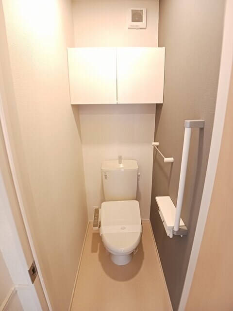 物件内観写真6　(トイレ)