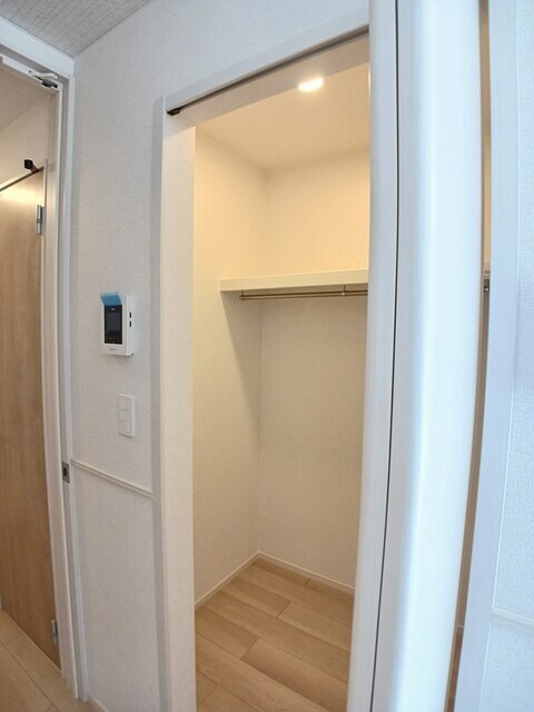 物件内観写真10　(収納)