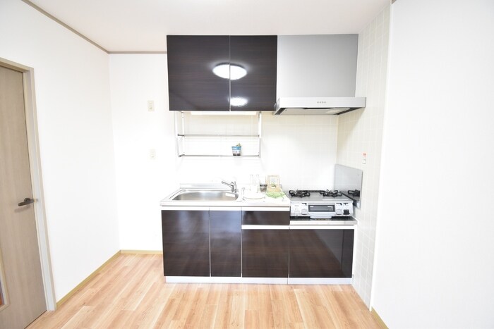 物件内観写真3　(キッチン)