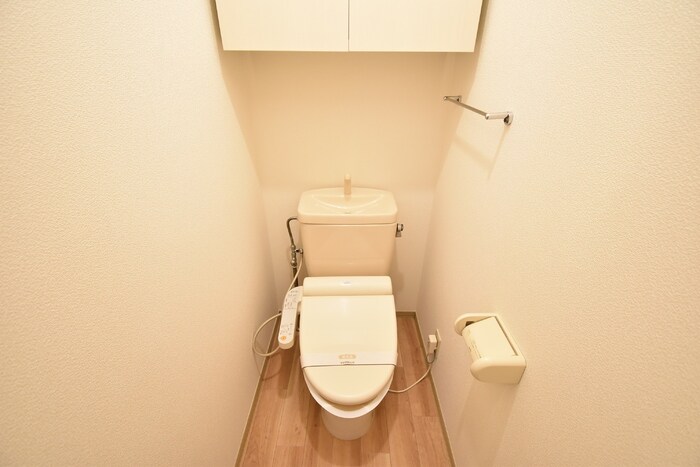 物件内観写真6　(トイレ)