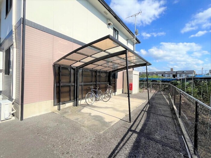 物件内観写真19　(駐輪場)