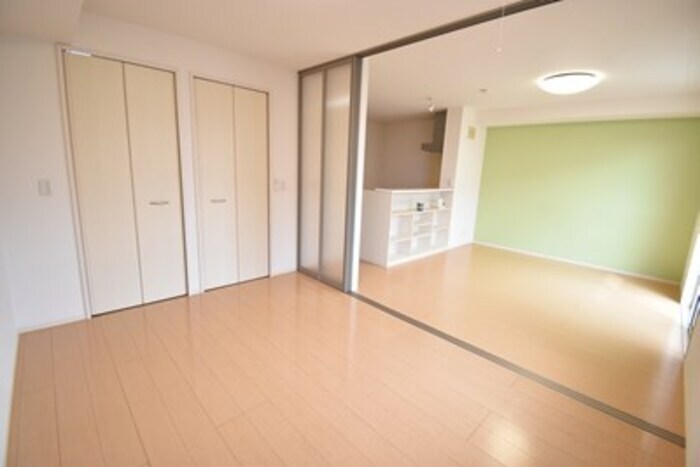 物件内観写真2　(南洋室６帖～ＬＤＫ１２帖)