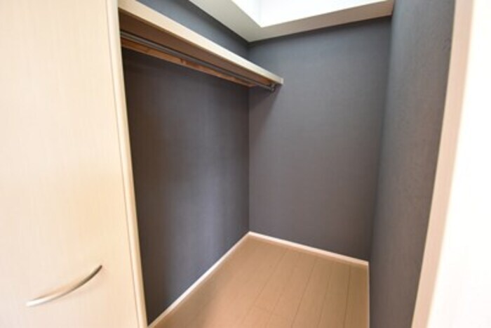 物件内観写真15　(ウォークインクローゼット（南洋室）)