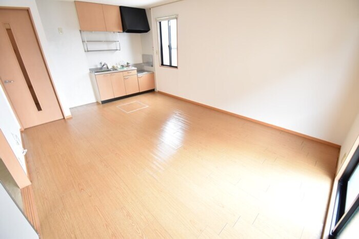 物件内観写真6　(ＬＤＫ１１．５帖)