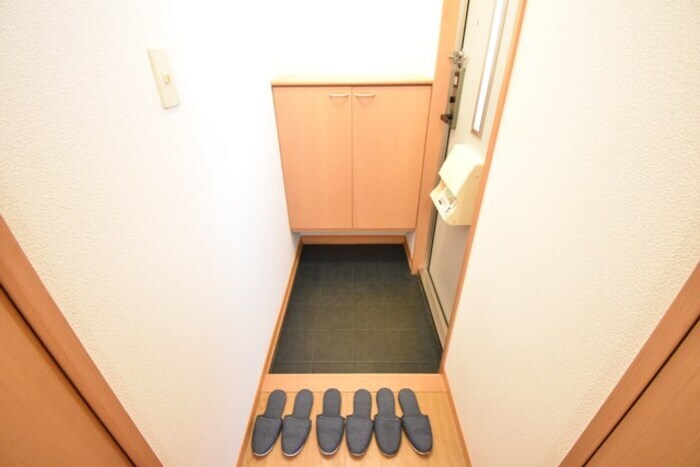 物件内観写真20　(玄関)