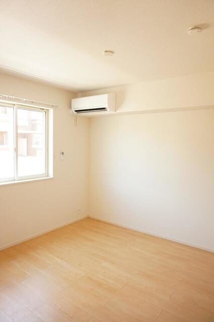 物件内観写真10　(その他部屋・スペース)