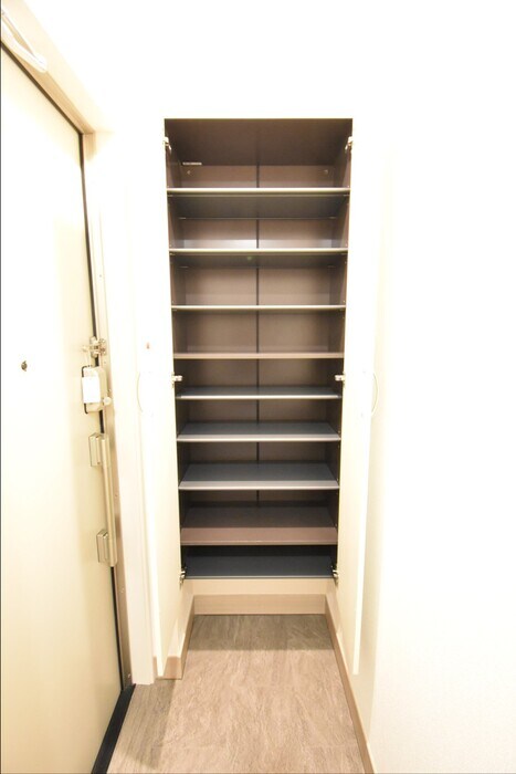 物件内観写真8　(シューズボックス)