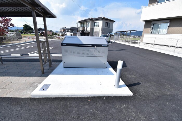 物件内観写真20　(ゴミ置場)