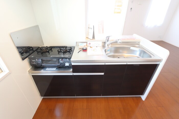物件内観写真4　(キッチン)