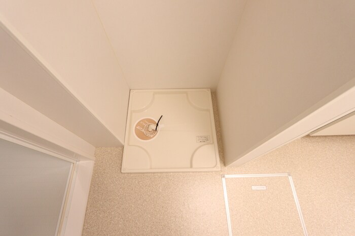 物件内観写真16　(室内洗濯機置場)