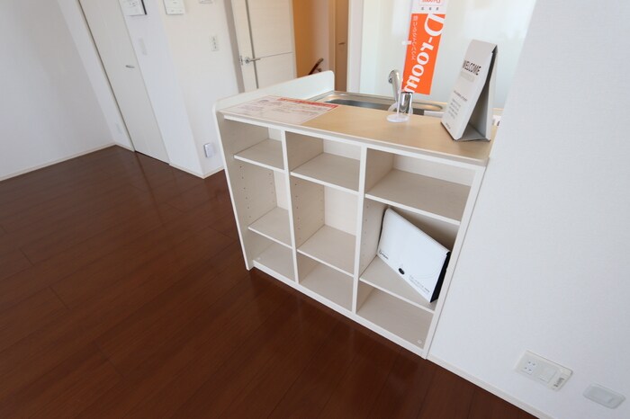 物件内観写真19　(収納ボックス)