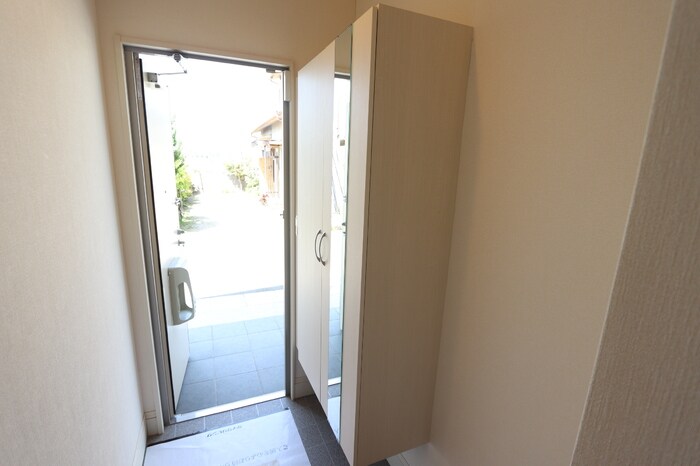 物件内観写真20　(シューズボックストールタイプ)