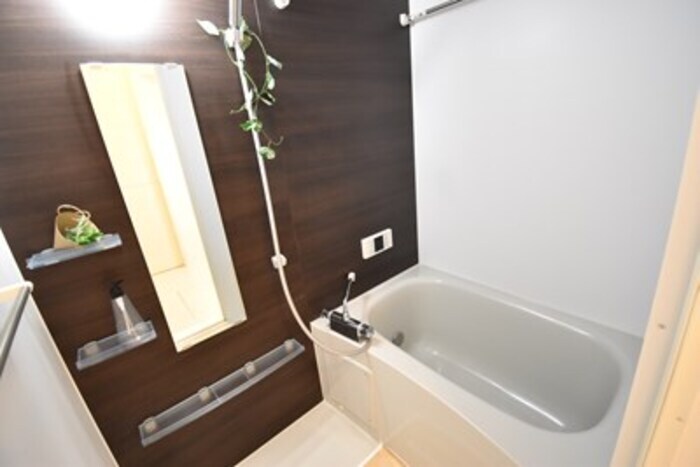 物件内観写真4　(浴室)