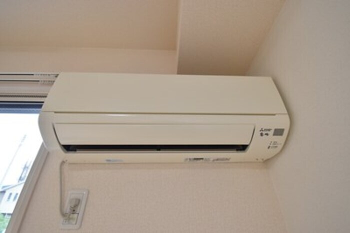 物件内観写真17　(備付エアコン（ＬＤＫ）)