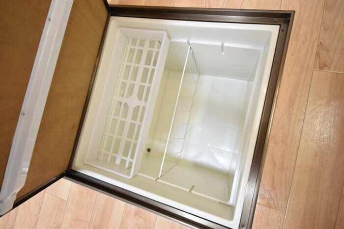 物件内観写真27　(床下収納)