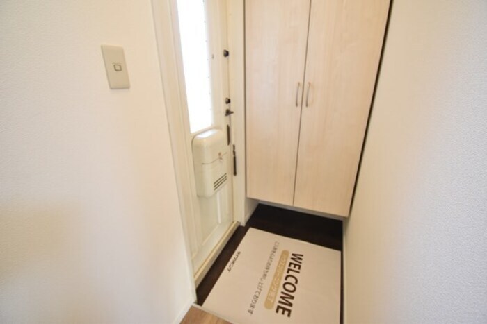 物件内観写真23　(玄関)