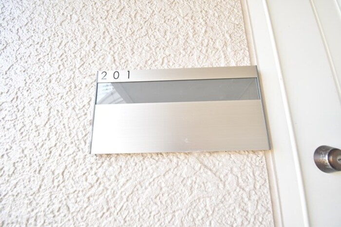 物件内観写真25　(玄関)