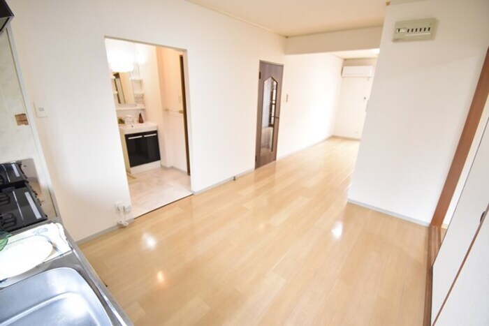 物件内観写真12　(ＬＤＫ１３帖)