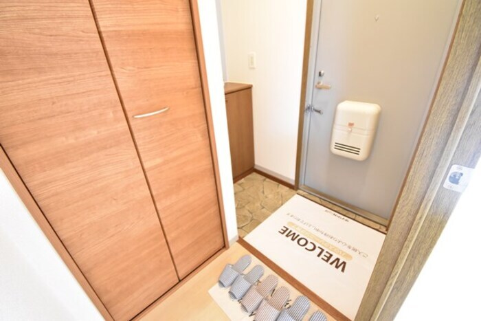 物件内観写真20　(玄関)