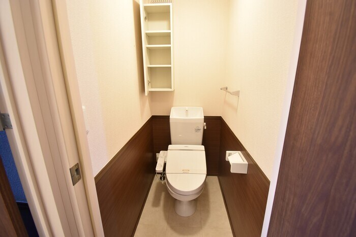 物件内観写真6　(温水洗浄暖房便座)